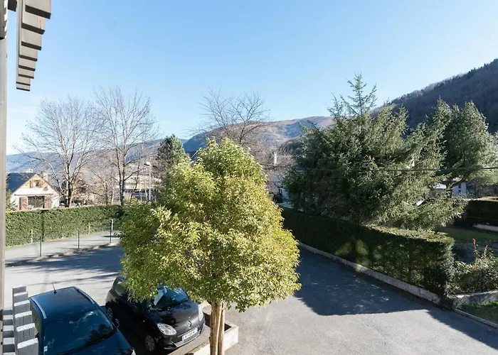 Appartement Pour 4 Personnes Au Cœur De Saint-lary Village - Fr-1-296-304 *
