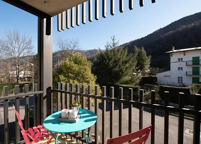 Pour 4 Personnes Au Cœur De Saint-lary Village - Fr-1-296-304 Appartement